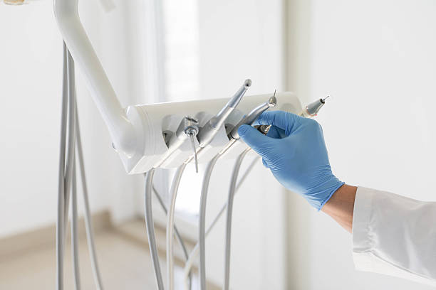 24/7 Emergency Dental Veneers experts in Mart, TX